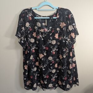 Torrid Black Floral Blouse Womens Size 4 4X Challis Top Flowy Plus Size Shirt